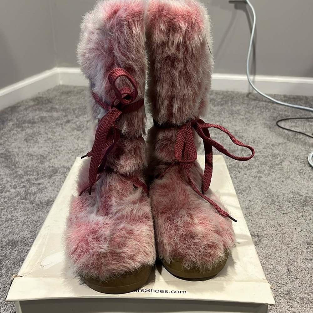 Pink P-Mallory fur boots